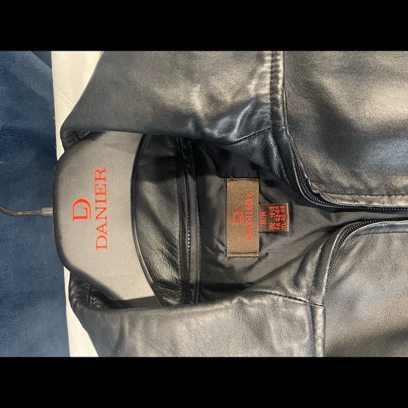 Black Danier Leather Jacket with Removable Liner - Picture 2 of 8